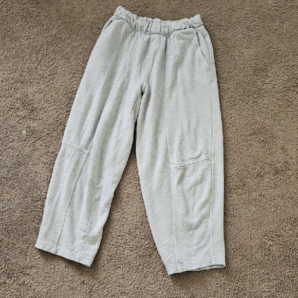 Aerie Seams Right Barrel Leg Sweatpant in Grey Size XS - Picture 2 of 5